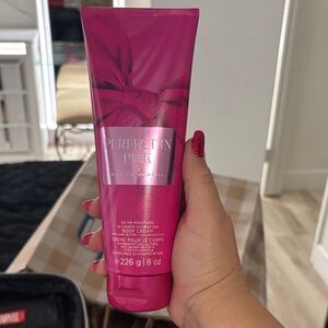 Bath & Body Works Pink Hydration Body Cream